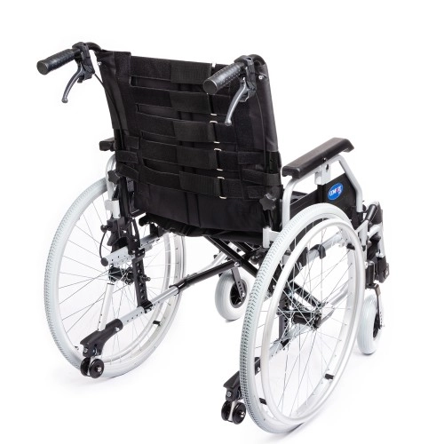 Comfort Plus DM-Strong New 50 cm Hafif Alüminyum Manuel Tekerlekli Sandalye