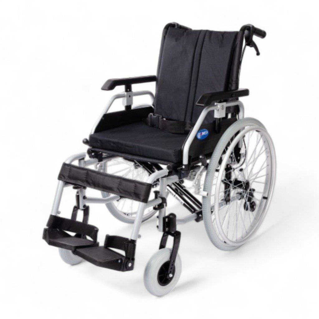 Comfort Plus DM-Strong New 45 cm Hafif Alüminyum Manuel Tekerlekli Sandalye
