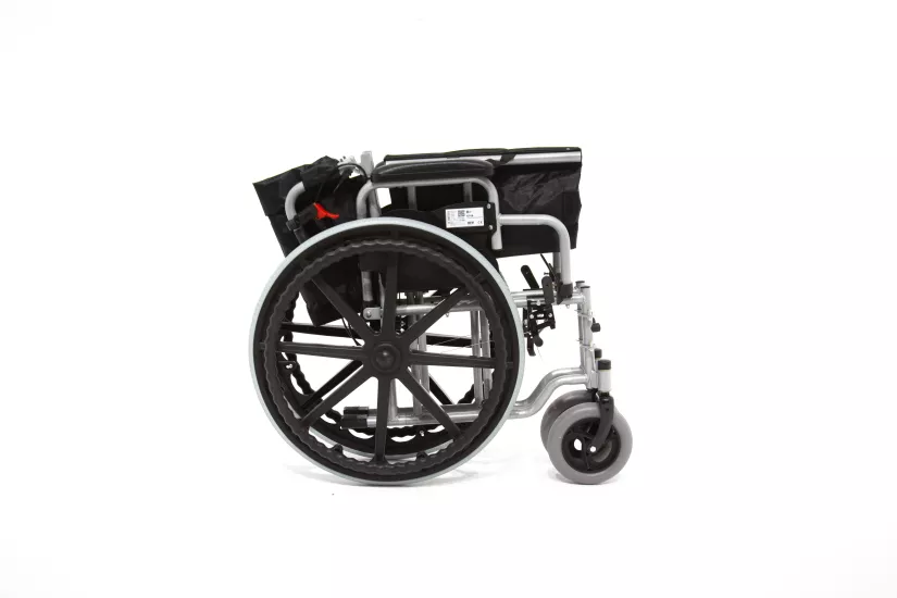 G106 Fonksiyonel Tekerlekli Sandalye
